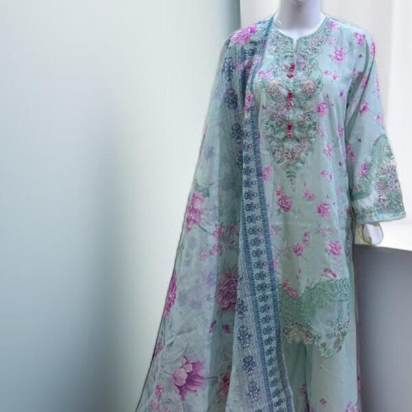3 PC Sequin Embroidered Slub Lawn (Pret)
