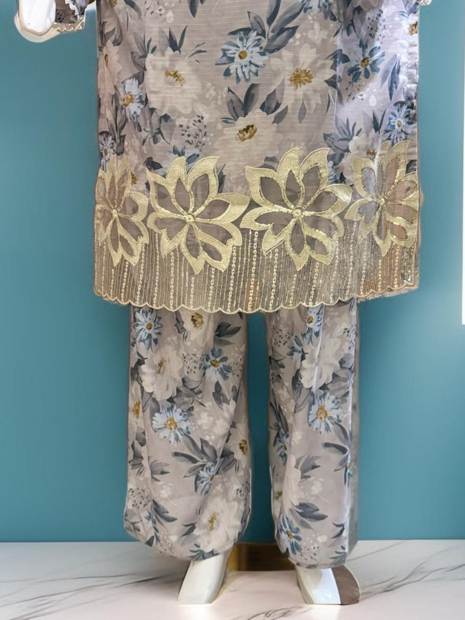 3 PC Embroidered Slub Lawn with applique patches (Pret)